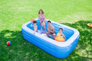 Opblaasbaar zwembad geschikt voor volwassenen en kinderen