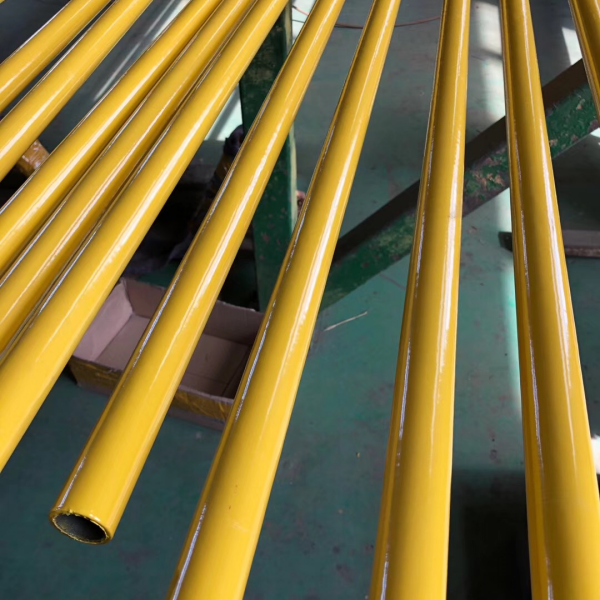 Ống thép tráng 3LPE được sử dụng trong vận chuyển đường ống