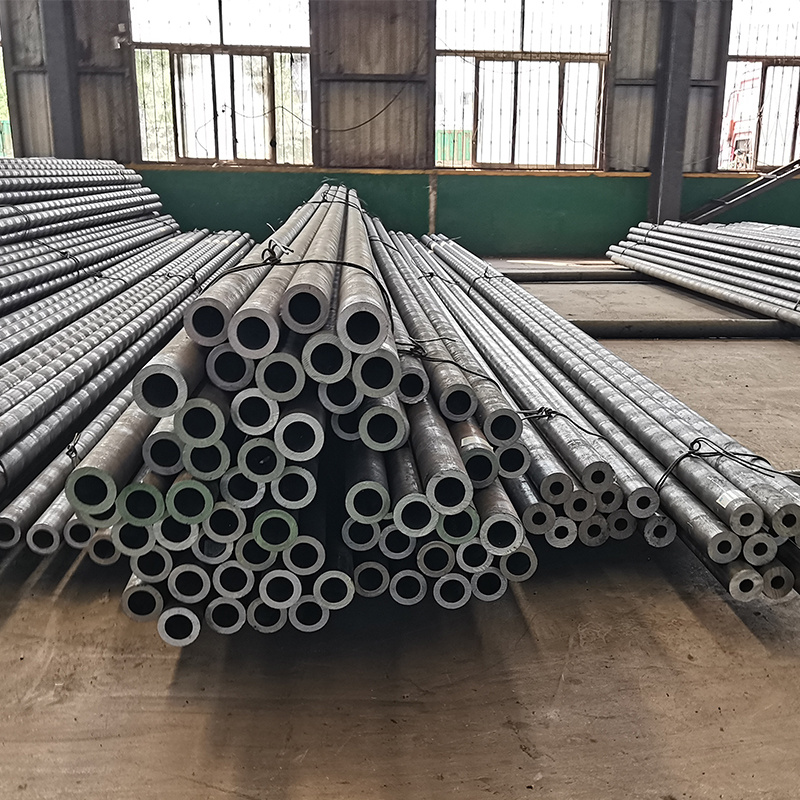 ASTM A53 A106 API 5L GR.B Seamless Carbon Steel Pipe price  lead glass Featured Image
