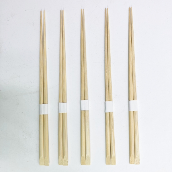 Chopsticks tal-bambu li jintremew ekoloġiċi popolari fil-Ġappun