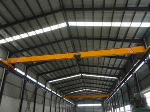 စက်ရုံအတွက် အကြီးစား lifting capacity electric single girder overhead ကရိန်းများ