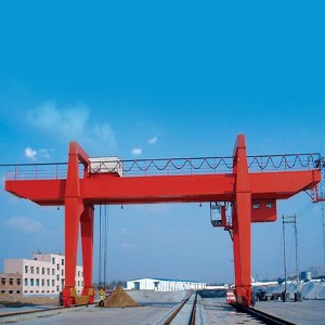 Kusimudzirwa Mutengo Rail Yakaiswa muContainer Gantry Crane For Portal