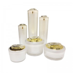 Pots cosmétiques vides en acrylique pour visage avec capuchon supérieur doré