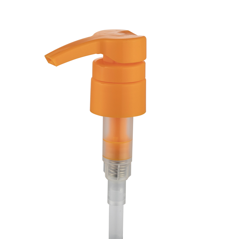 28 mm bílá Smooth Skirt Lotion Pump Twist Locking System 4CC výstup Plastový dávkovač mycího těla