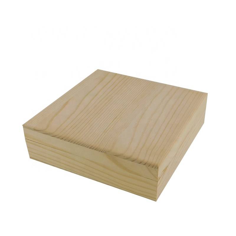 กล่องไม้ลูกบาศก์สี่เหลี่ยมขนาดเล็กคุณภาพสูงกล่องไม้ที่ละเอียดอ่อน