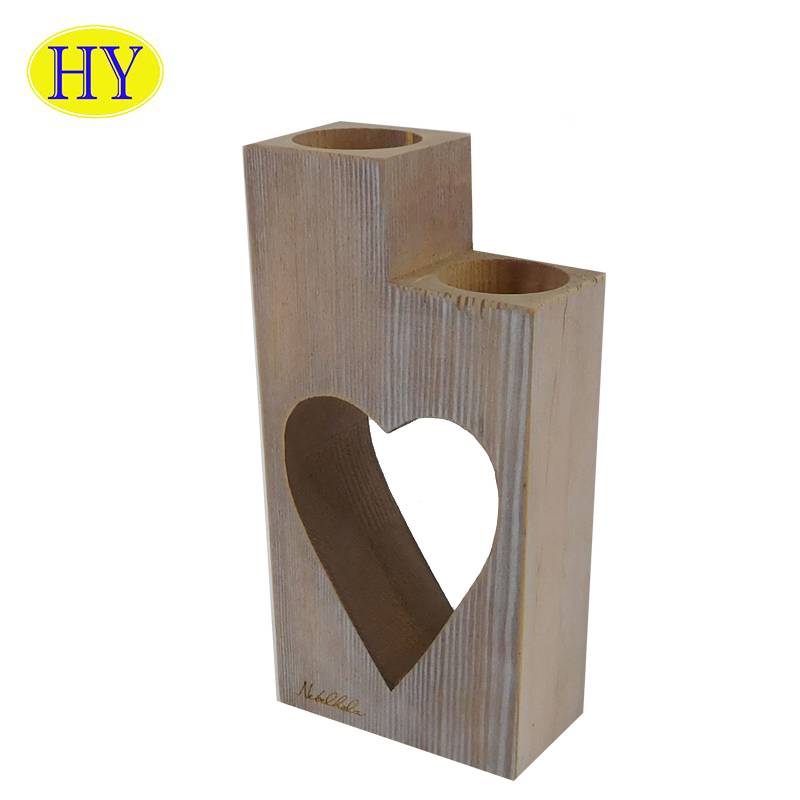 Venda imperdível castiçal de madeira em forma de coração para decoração de casa