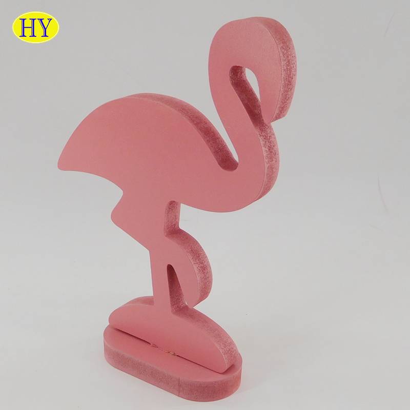 Produk anyar Karajinan Kai Adat Flamingo Bentukna borongan hiasan kai