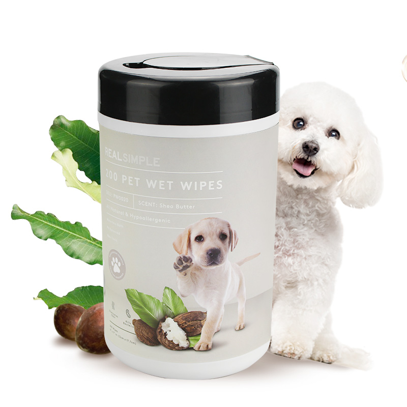 wet wipes safe for dogs
