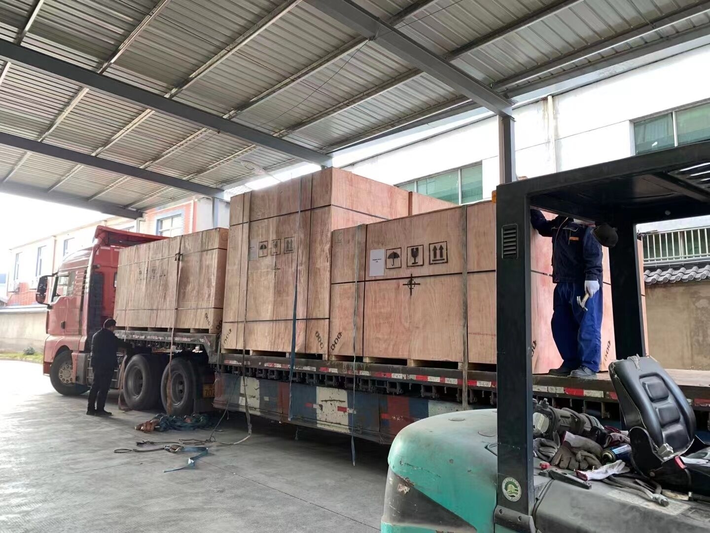 130M3 /h oxyegn generator  will  be shipped  to England