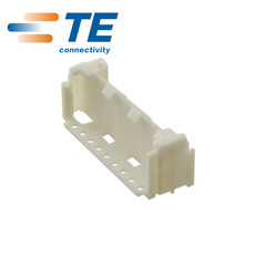 TE / AMP Connector 1-179472-8