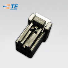 TE/AMP Connector 175965-2