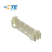 TE / AMP Connector 2-179472-8