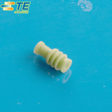 TE/AMP Connector 967067-1