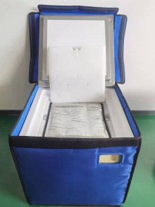 100-litrska medicinska hladilna škatla iz materiala VPU s prilagojeno prenosno zunanjo torbo Oxford