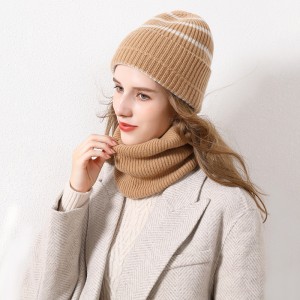 Մեծածախ Ջերմ Կանանց 100% Merino Wool գլխարկ և Infinity շարֆ մեկ հավաքածուի համար