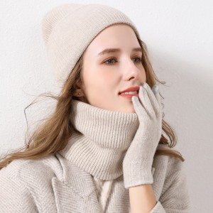ແມ່ຍິງອົບອຸ່ນ 100% Merino Wool Winter Infinity Scarf, ຫມວກ Beanie ແລະຖົງມືສໍາລັບຊຸດດຽວ