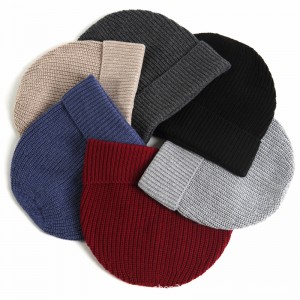 قبعة صغيرة من صوف ميرينو 100٪ للرجال في فصل الشتاء ووشاح إنفينيتي لمجموعة واحدة