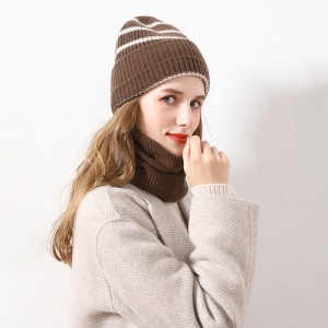 Wholesale Warm Women 100% Merino Wool Hat uye Infinity Scarf ye One Set