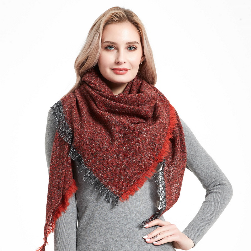 مد روسری مثلثی رنگ خالص زمستانی برای خانم ها