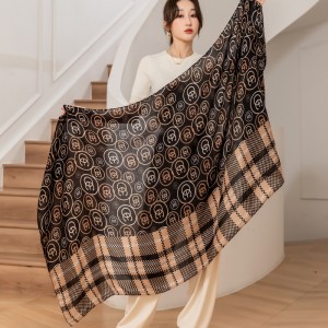 Wholesale Autumn Cotton Blended Scarf China OEM Supplier