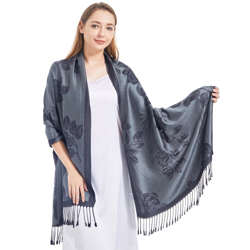 Жешка продажба на стилски дами Пејсли со цветен принт Црно ќебе Пашмина марама со шал