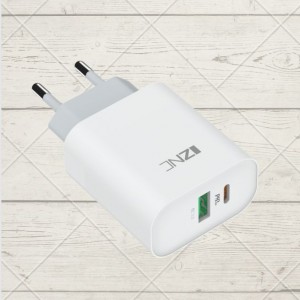 i301-304 Dual port USB A+C fast charging type c 20W power adapter wall charger for iphone for samsung