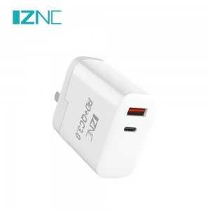 Best Price for 8000 Mah Power Bank - Folding Dual port usb+ usb c 30w charger black and white – IZNC