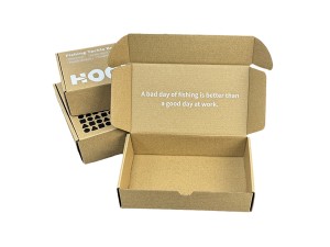 Inovatyvūs spausdinimo būdai: ekologiška pašto dėžutė ir lėktuvo dėžutė