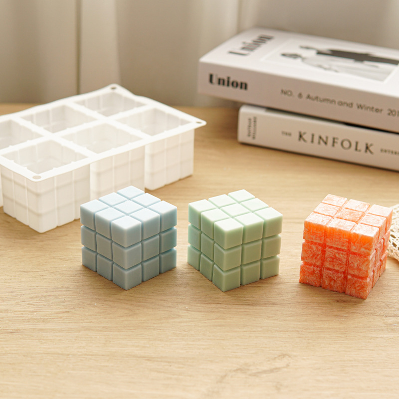 J194 ဒီဇိုင်းအသစ် 3D DIY Handmade Creative 6 Cavity Magic Cube Candle Silicone Mold