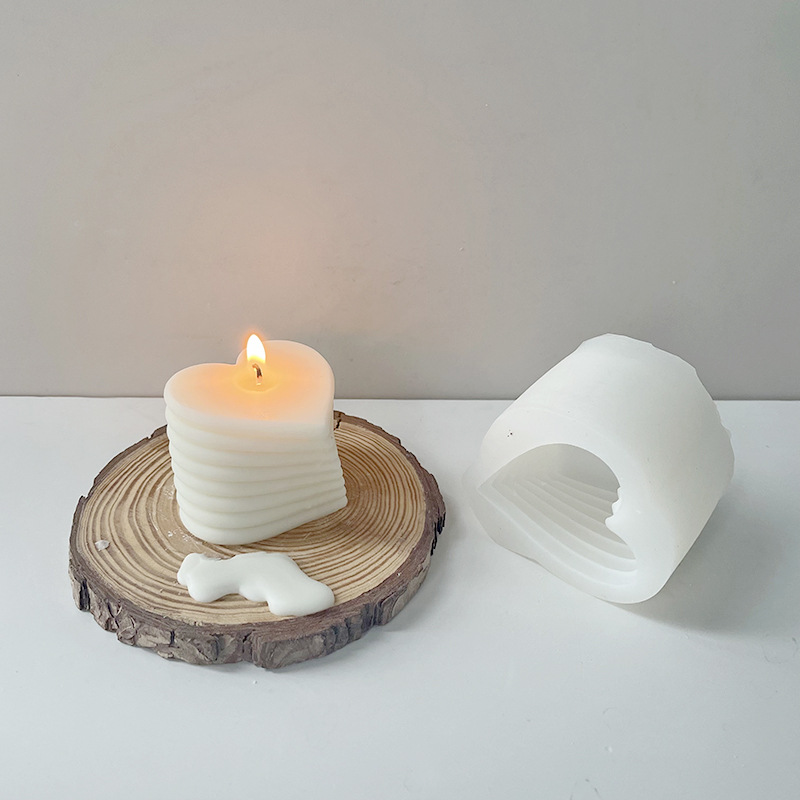 J6-142 Mājas dekorēšana 3D ar rokām izgatavota sirds formas sveces silikona veidne DIY Stacking Love aromātiskā silikona sveces veidne