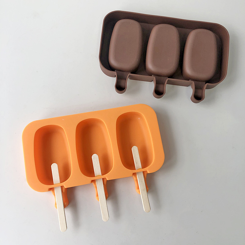 DIY Food Grade Bpa Free Ice Maker Værktøj Oval Ice Cube Pop Bakke Med Låg Silikone Popsicle Ice Cream Form til børn