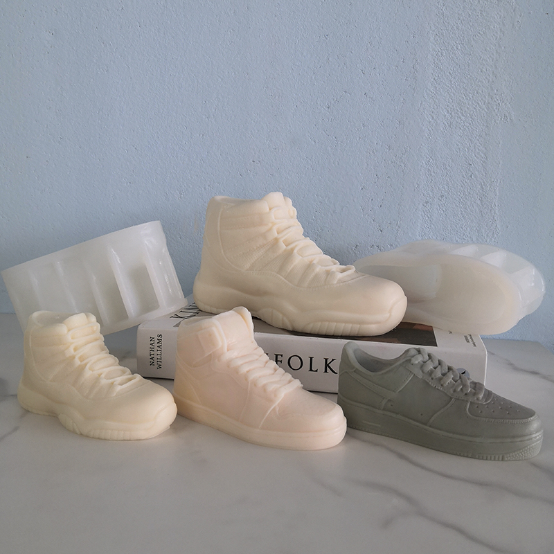 J144 Customized Wholesale Handmade Dekorasyon 13/18/23cm Sukat 3D Air Sneakers Mould Sapatos Silicone Candle Mould