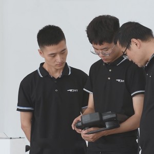 Carbon Steel უჟანგავი ფოლადის Mig Welding Robotics ჩინეთი