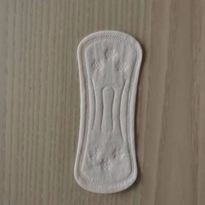 Disposable OEM wingless panty liners for women