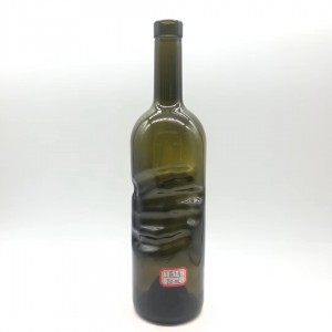 Výrobcem přizpůsobená 500ml 700ml 750ml zelená jantarová starožitná zelená bílá skleněná láhev Bordeaux láhev s víčkem