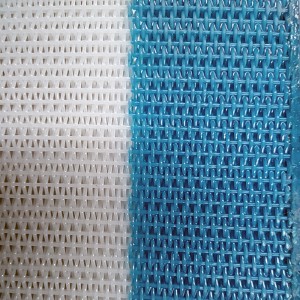 Zaslon za sušenje običnog tkanja
