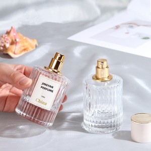30ml, 50ml Vertical Stripe Embossed Elegant Ladies Cylinder Glass Spray Bottle Perfume