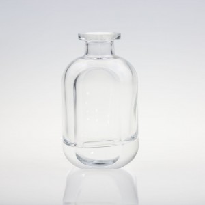 प्लग आणि डिफ्यूझर स्टिकसह 50ml, 100m, 150ml, 200ml भिन्न रंगाचे कोटिंग ग्लास रीड डिफ्यूझर बाटली