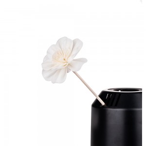 Māksliniecisks koka difuzors Sola Flower ar rotangpalmas nūju smaržīgam aromāta difuzoram
