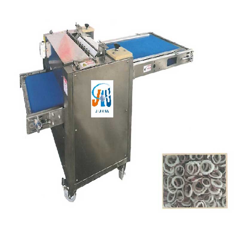 Predstavljena slika stroja za rezanje obročkov lignjev
