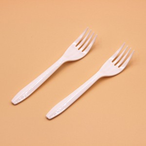 plastic fork (FPF702)