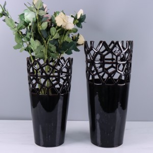 Dekoracja w kształcie wydrążonej Ceramiczna doniczka i wazon