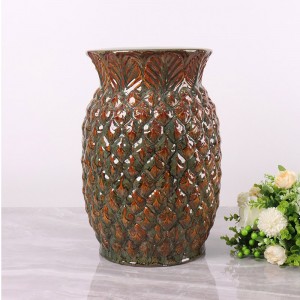 Scaun din ceramică adorabil și fermecător cu forme de animale și plante