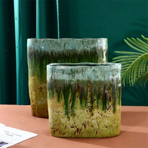 Unregelmäßiger glasierter Keramik-Blumentopf und Vase im antiken Stil, Heimdekoration