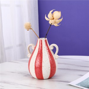 Декорация за дома и градината, керамична ваза с малки дръжки
