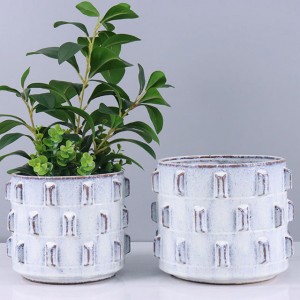 Imiterere idasanzwe Mumazu & Hanze Imitako Ceramic Planter & Vase
