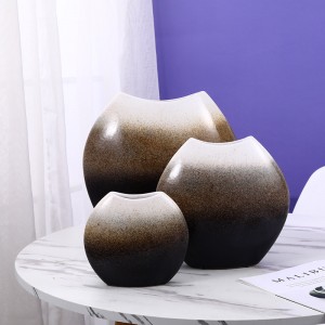 Великолепное мастерство и очаровательные формы, декоративная керамическая ваза