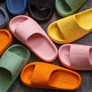 Унисекс меки удобни сандали за вътрешна баня Облачни чехли EVA Slides
