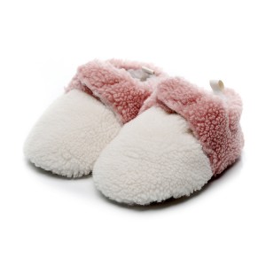 Pantoufles pour enfants en fourrure d'agneau douce et chaude mignonnes drôles chaussures de bébé nouveau-né à l'intérieur