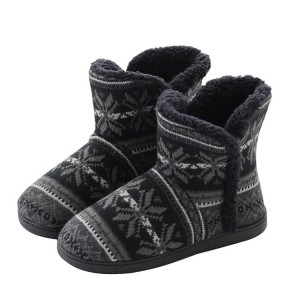 Γυναικείες μαύρες χειμερινές ζεστές μπότες εσωτερικού χώρου